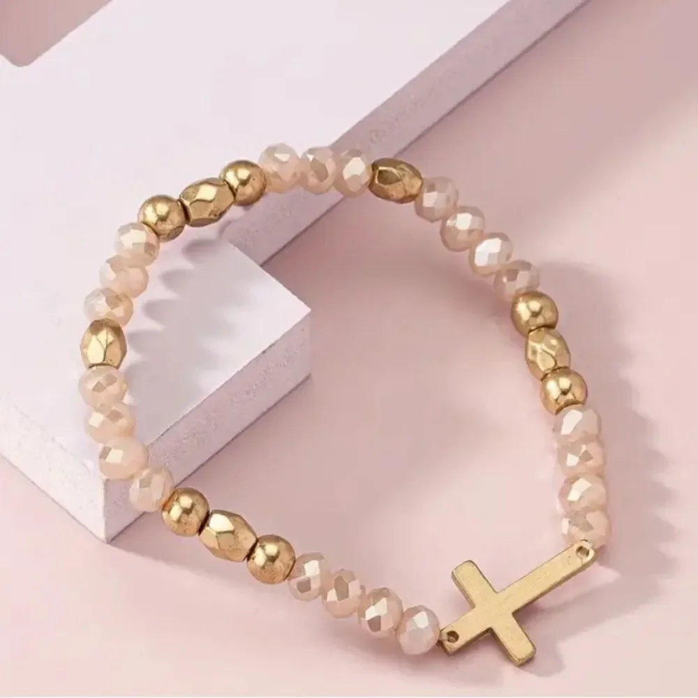 ✨🆕✨ BoHo Glass Beads Stretch Bracelet With Cross ✨ available in a few colors ✨